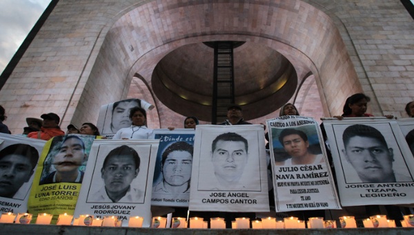 ayotzinapa_6_meses.jpg_1718483346