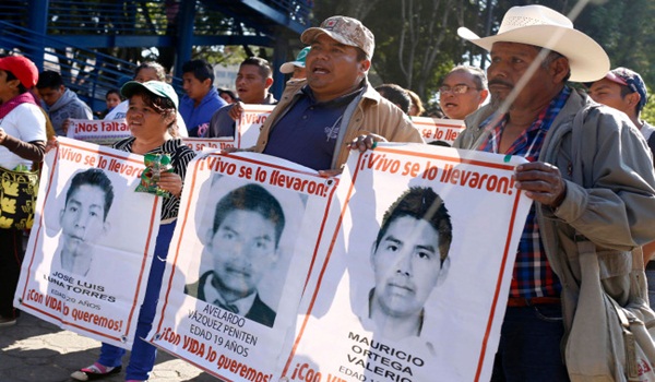 Caravana_Ayotzinapa-1-e1453434372639