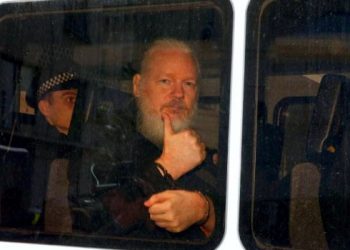 Assange2